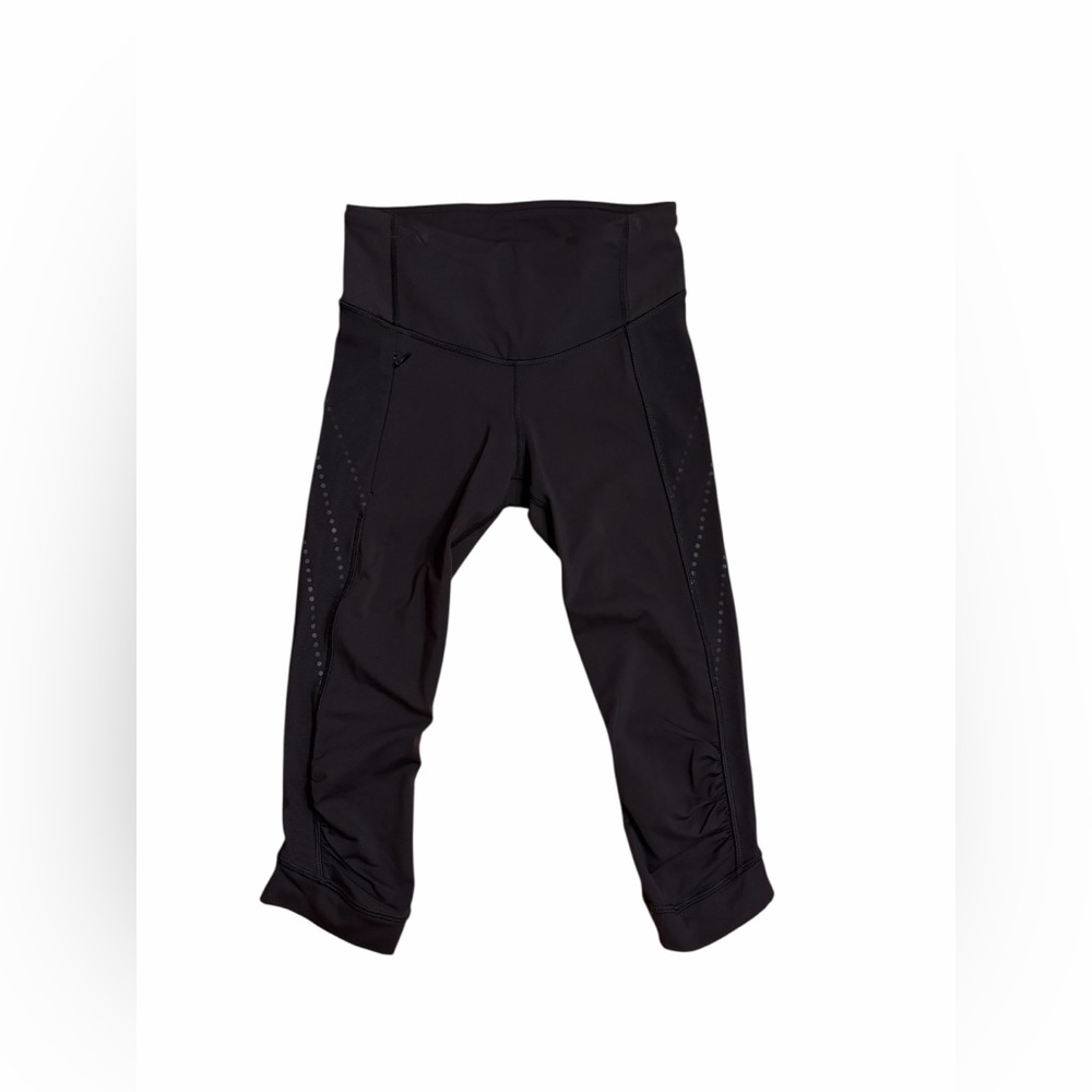 LuLuLemon Cropped Leggings